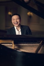 Dizhou Zhao – Pianist with musicians from the DSO Wind Section Dizhou Zhao – Pianist with musicians from the DSO Wind Section